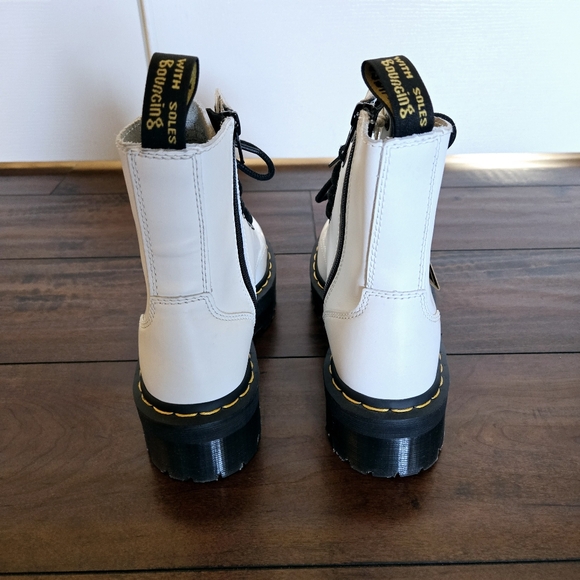 Doc Dr. Martens Women's Jadon Leather Lace Up Ankle Boots White Size US 6L/ 5M - Picture 9 of 16